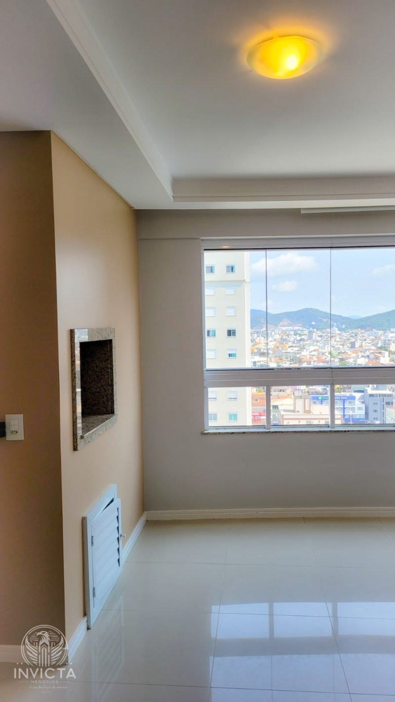 Apartamento  venda  no Centro - Balnerio Cambori, SC. Imveis