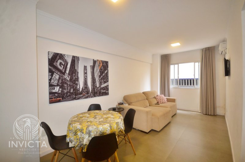 Apartamento  venda  no Centro - Balnerio Cambori, SC. Imveis