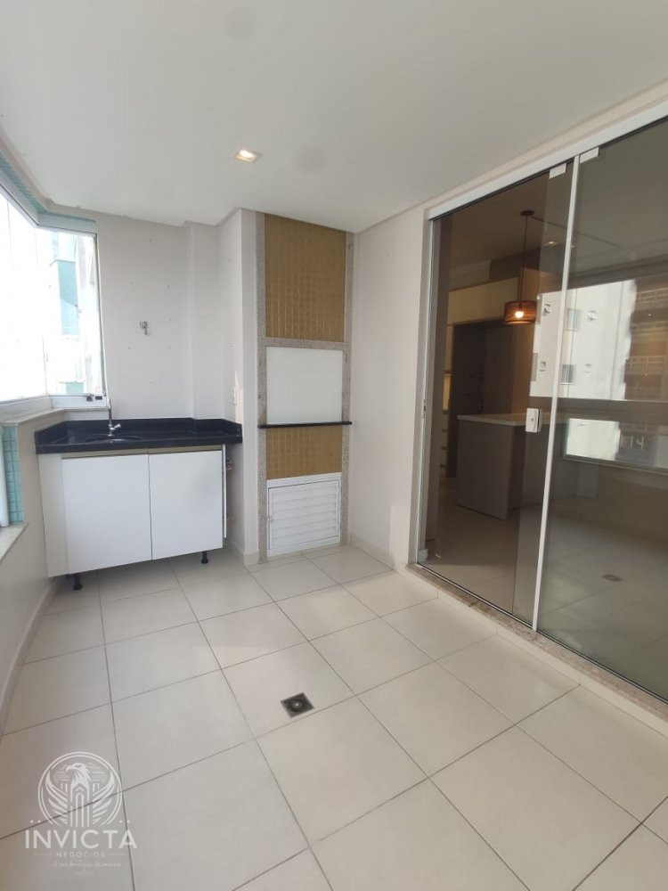 Apartamento  venda  no Centro - Balnerio Cambori, SC. Imveis