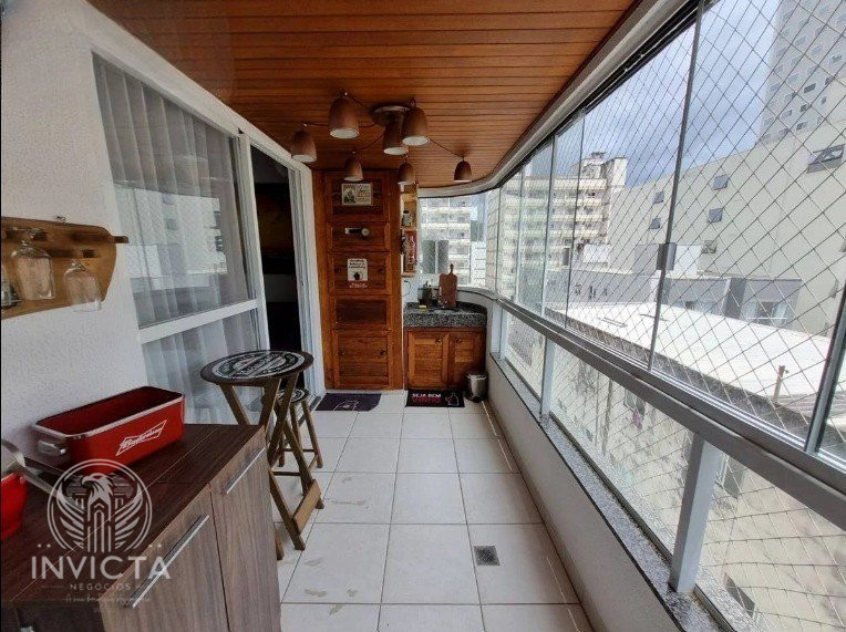 Apartamento  venda  no Centro - Balnerio Cambori, SC. Imveis