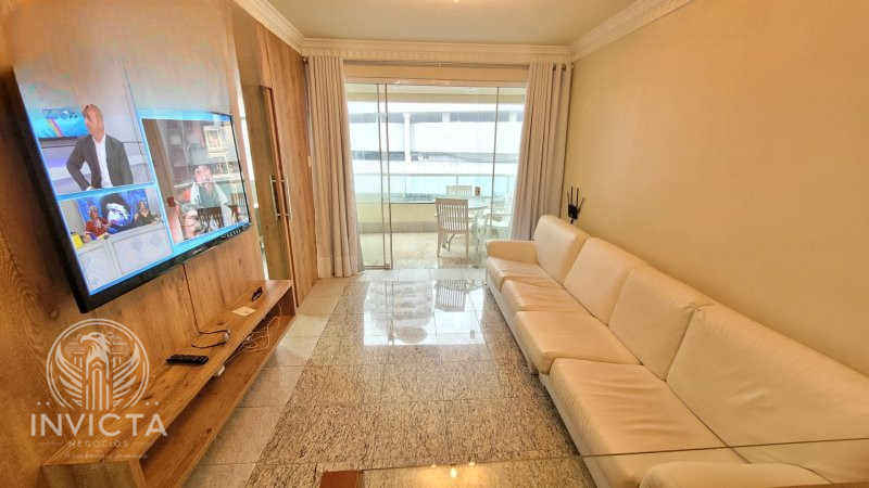 Apartamento  venda  no Centro - Balnerio Cambori, SC. Imveis