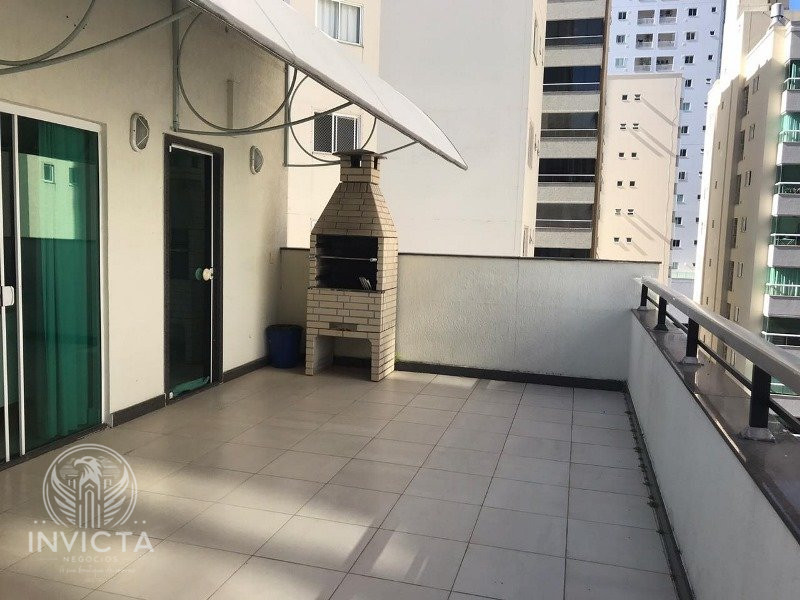 Apartamento  venda  no Centro - Balnerio Cambori, SC. Imveis