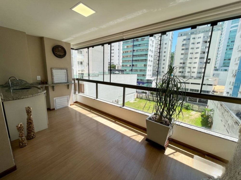 Apartamento Alto Padro - Venda - Pioneiros - Balnerio Cambori - SC